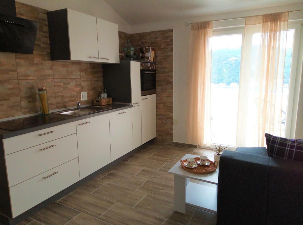 Apartments Kurelja Lastovo Экстерьер фото